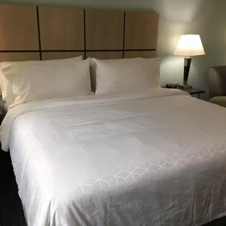 Ontario Airport Executive Inn-3